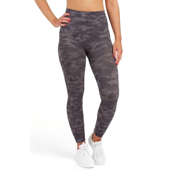 Spanx NWT Seamless Leggings Cotton Black Camo FL3515 Size XS Slimming Shaping - Picture 1 of 10